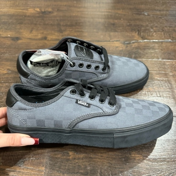 Vans Chima Ferguson Pro Checkerboard Asphalt Sneaker Size 9 Women - Picture 1 of 10